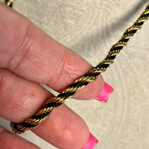 Vintage Twisted Black & Gold Rope Chain Necklace & Matching Hoop Earrings Jewelr - Picture 2 of 3